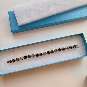💎 SWAROVSKI Touchstone Crystal Nightfall Ice Bracelet SMALL SIZE -NEW